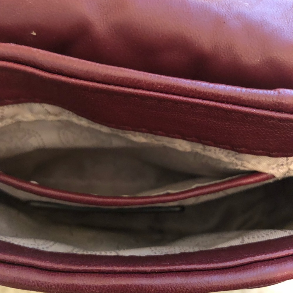 Michael Kors burgundy cross body bag - Picture 6 of 8